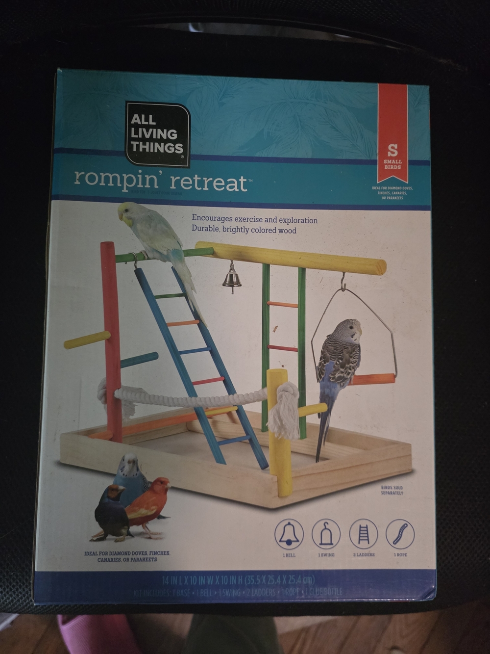 Rompin' Retreat Small Birds Playstand - Multicolor